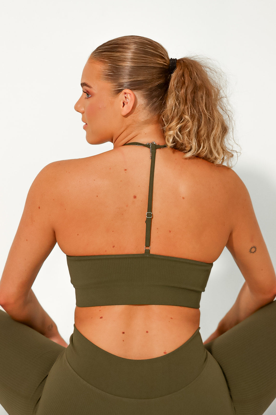 24/7 SCULPT Khaki Sports Bra