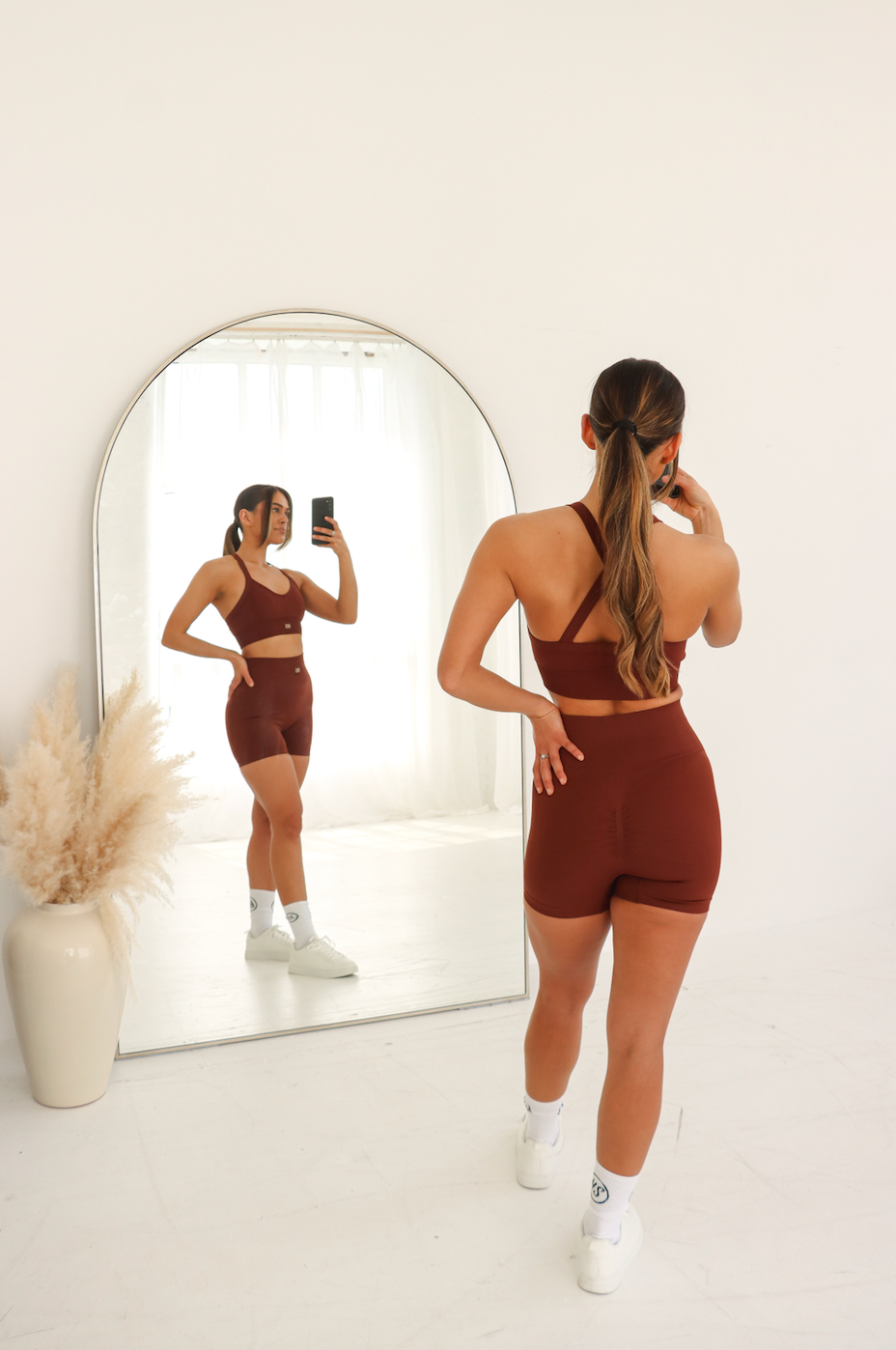 Signature Sculpt Cherry Mahogany Shorts